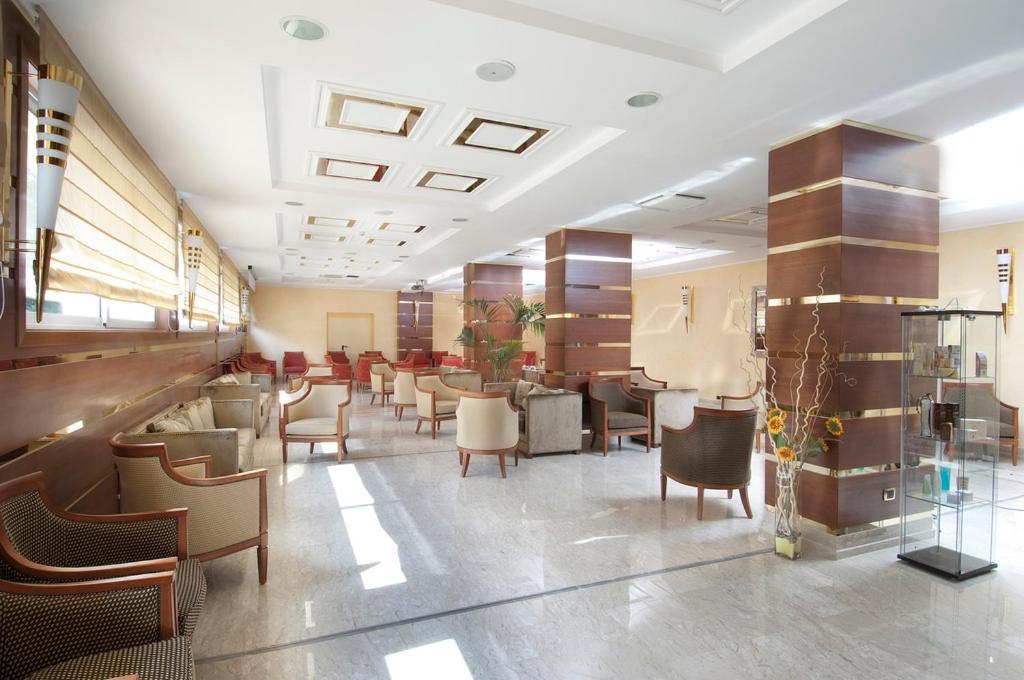 Complesso Termale Vescine Hotel Castelforte Exterior foto